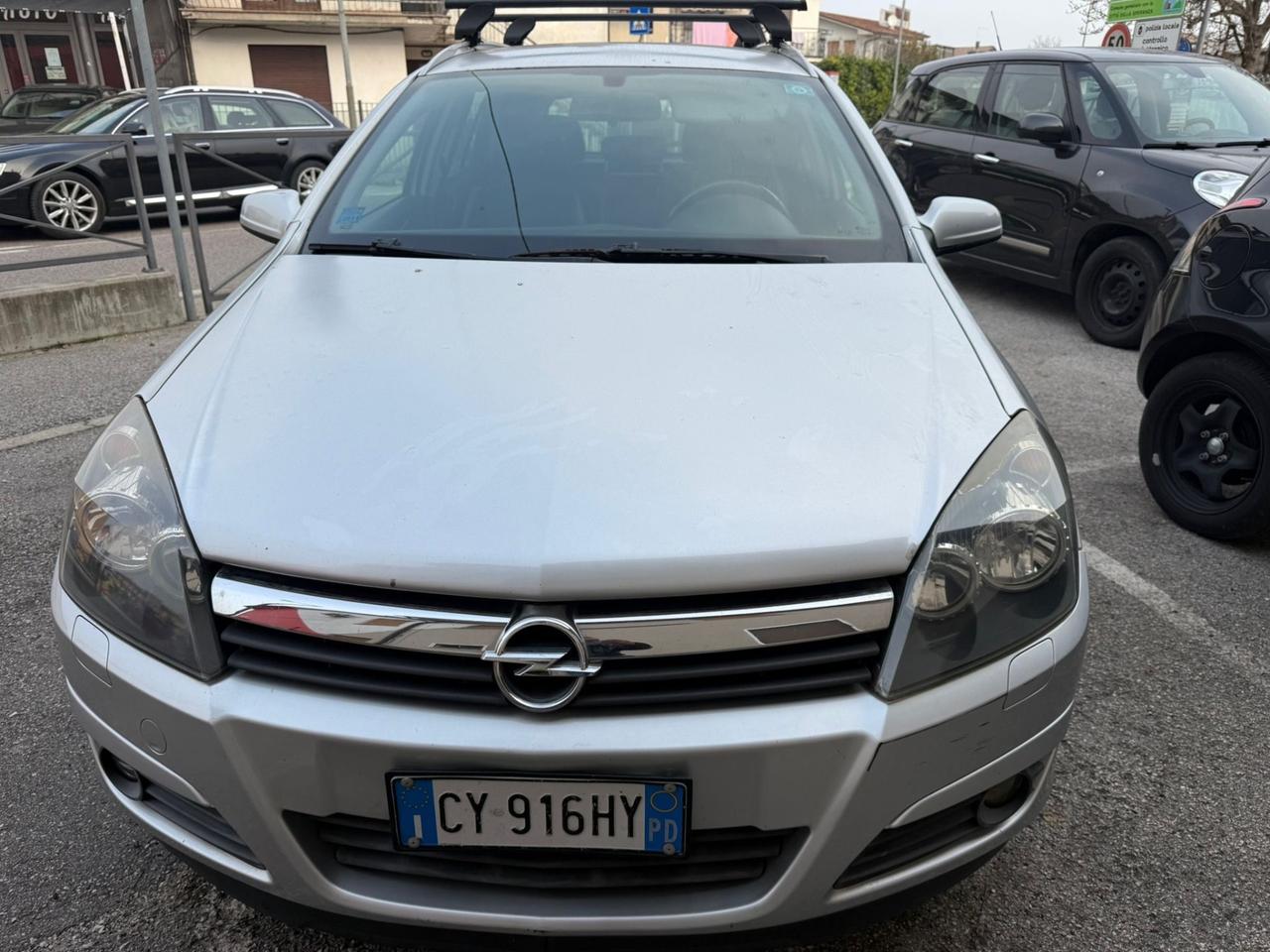 Opel Astra 1.6 16V Twinport Station Wagon Cosmo