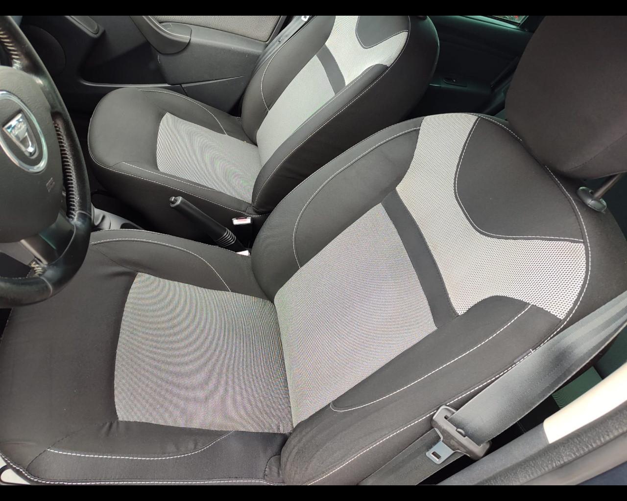 DACIA Duster 1ª serie - Duster 1.5 dCi 110CV S&S 4x2 Serie Speciale Lauréate Family