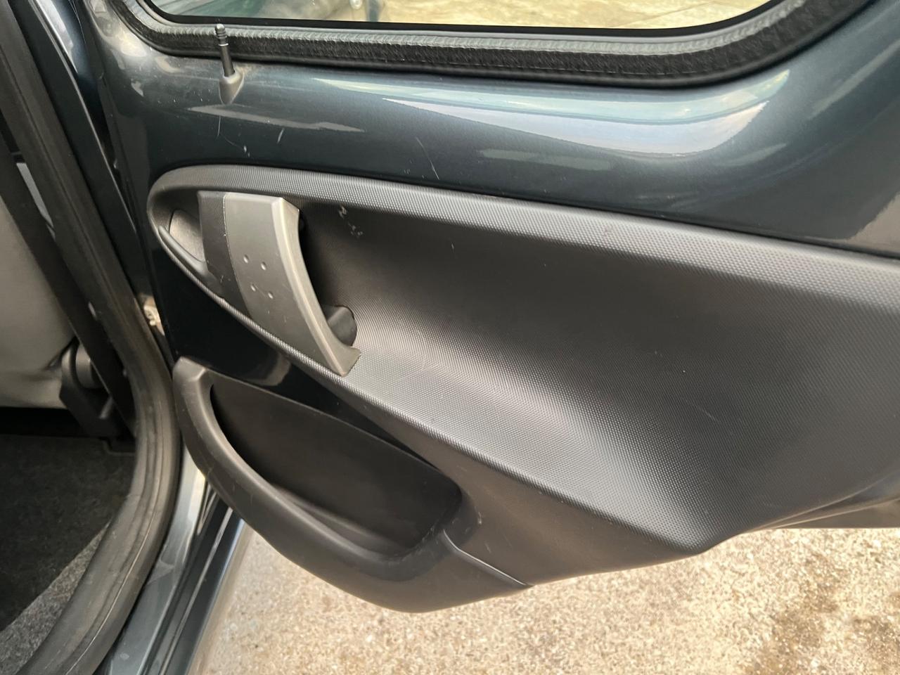 Toyota Aygo 1.0 12V VVT-i 5 porte Lounge Connect