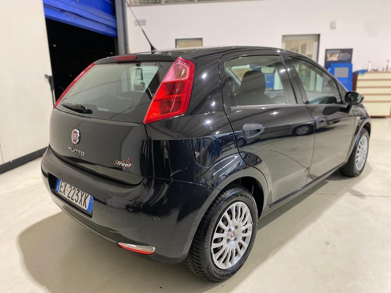 Fiat Punto 1.4 S&S 8V 5 porte Lounge