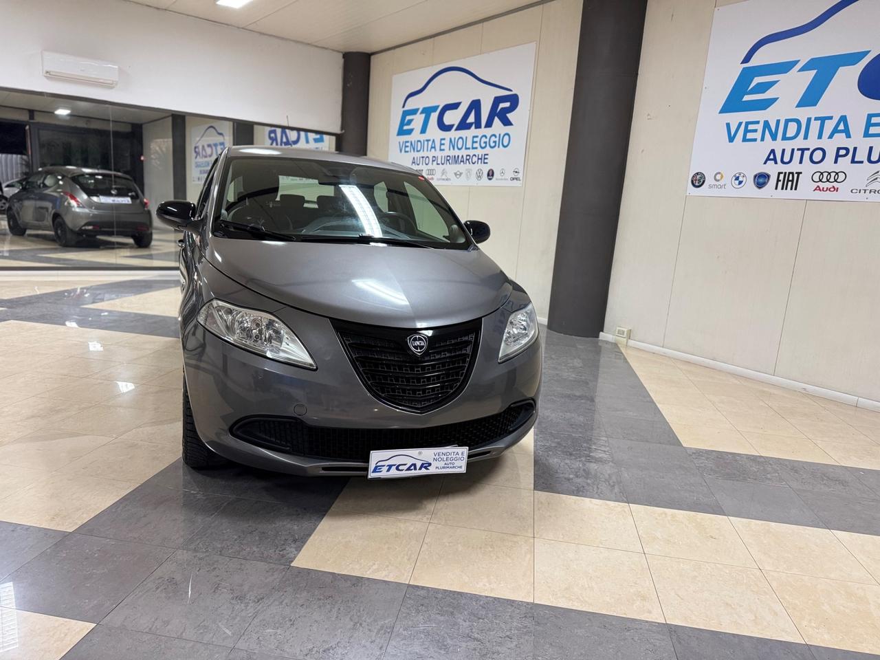 Lancia Ypsilon 1.2 69 CV 5 porte GPL Ecochic Gold