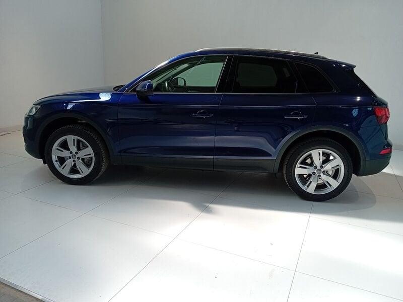 Audi Q5 40 TDI quattro S tronic Business