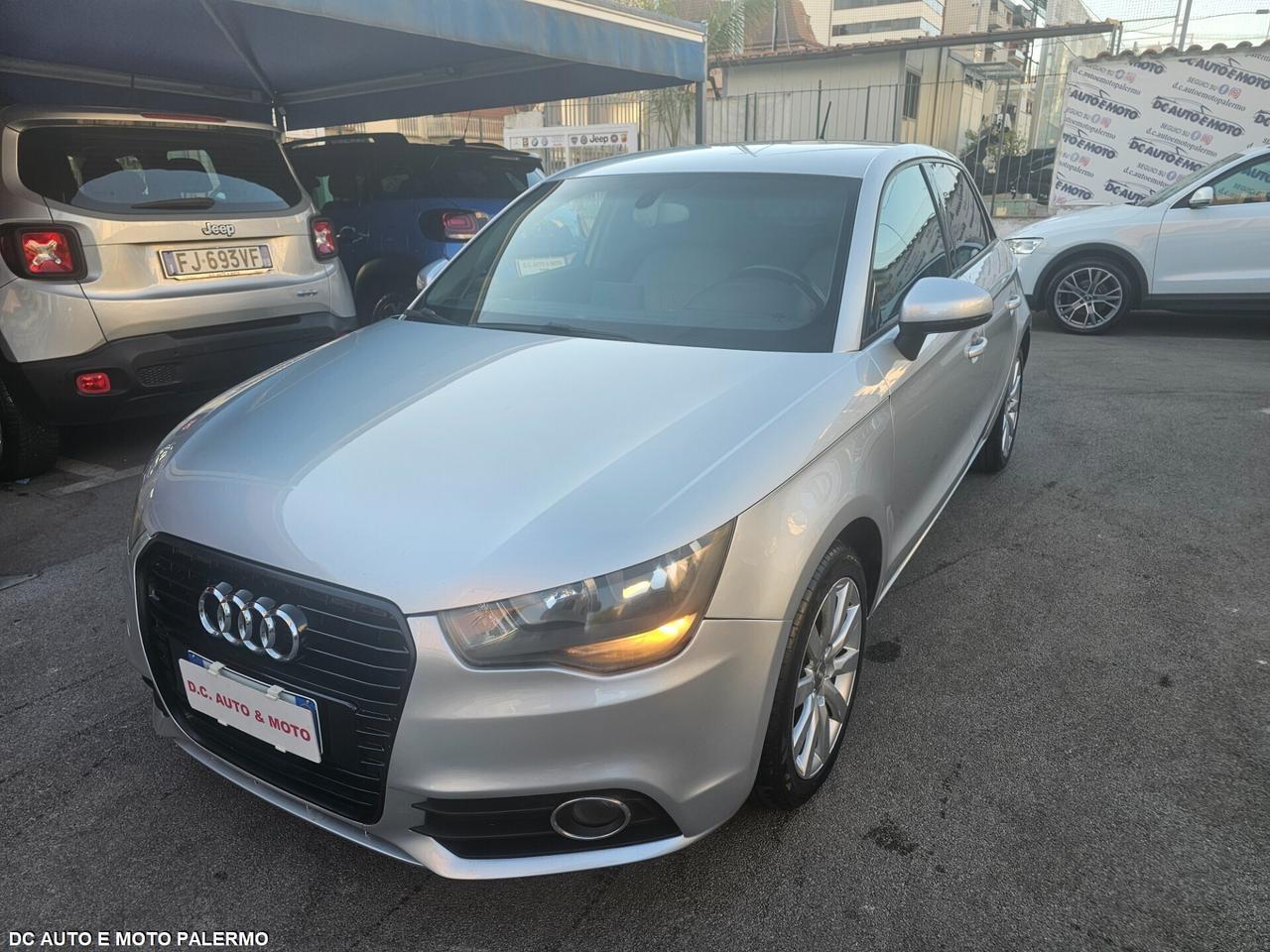 Audi A1 1.6 TDI S tronic 90CV..Da Vetrina..2013