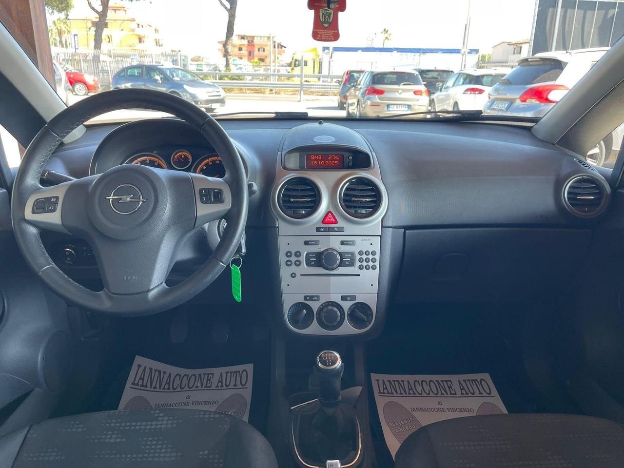 Opel Corsa 1.2 5 porte Cosmo