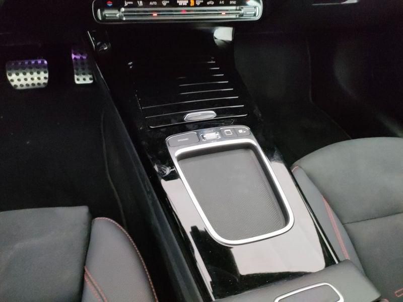 Mercedes-Benz Classe A A 180 AMG Line Premium auto Advanced Plus