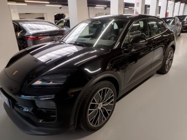 Porsche Macan 4 possibilità noleggio no scoring