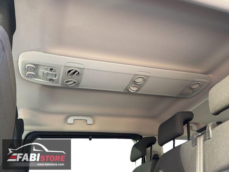 Peugeot Traveller 2.0 BlueHDi 150 Cv Business Standard 9 Posti - DOPPIA PORTA