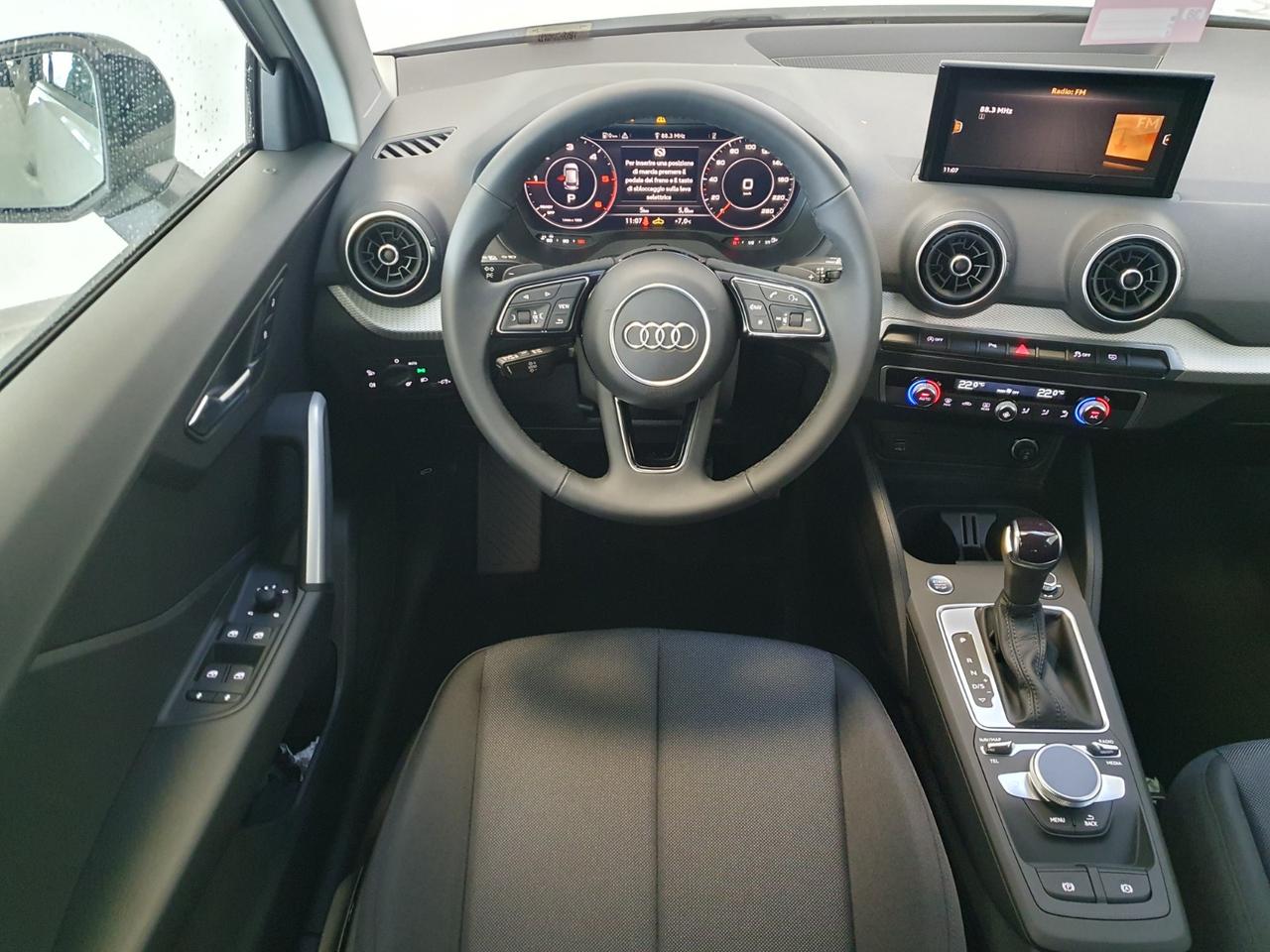 Audi Q2 30 2.0 tdi identity black s tronic
