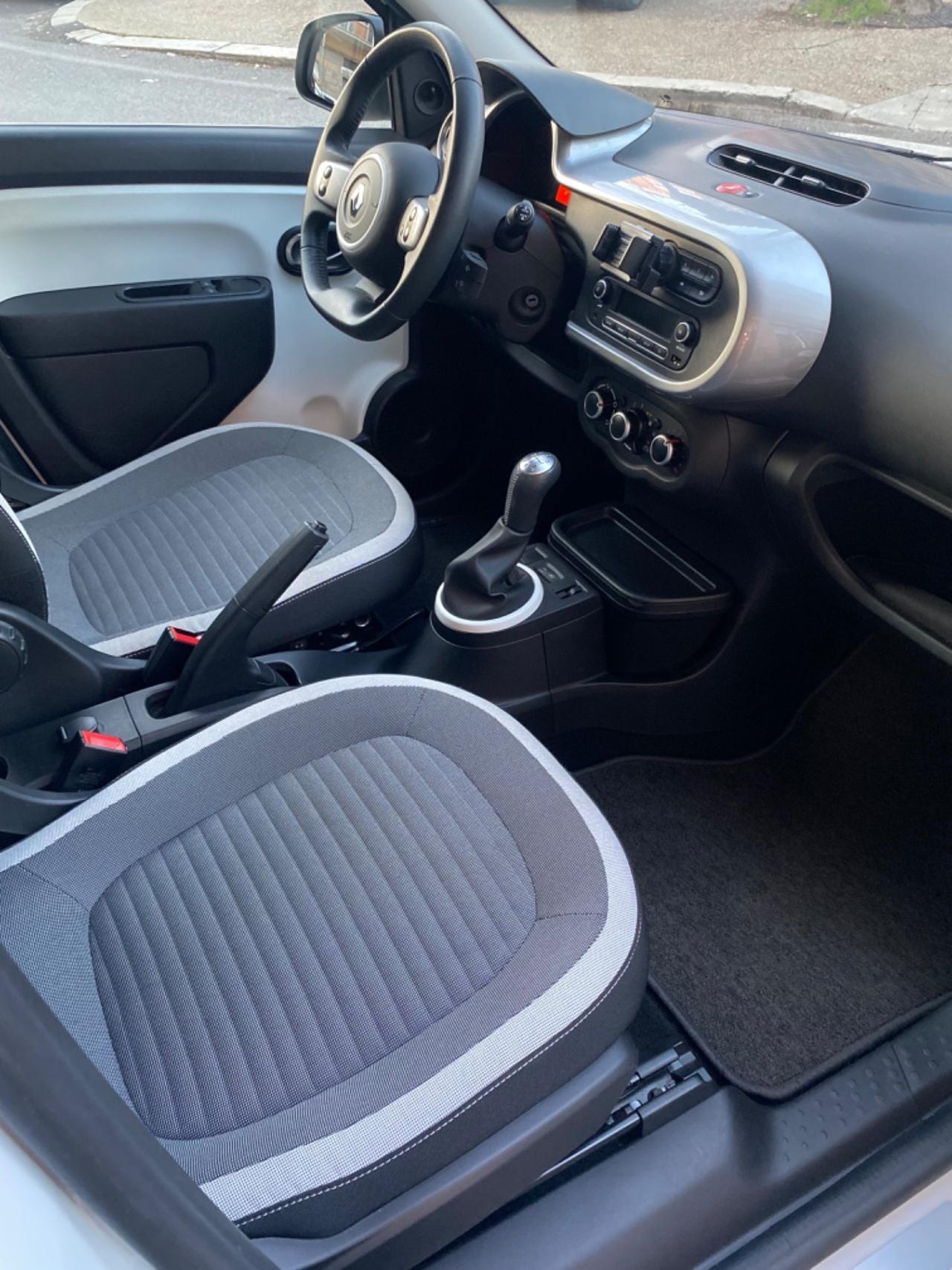 Renault Twingo 1.0 LIMITED NEOPATENTATI 37.000 km!!!