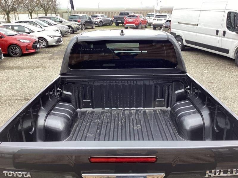 Toyota Hilux 2.4 Diesel AT Double Cab 4WD Executive MY24