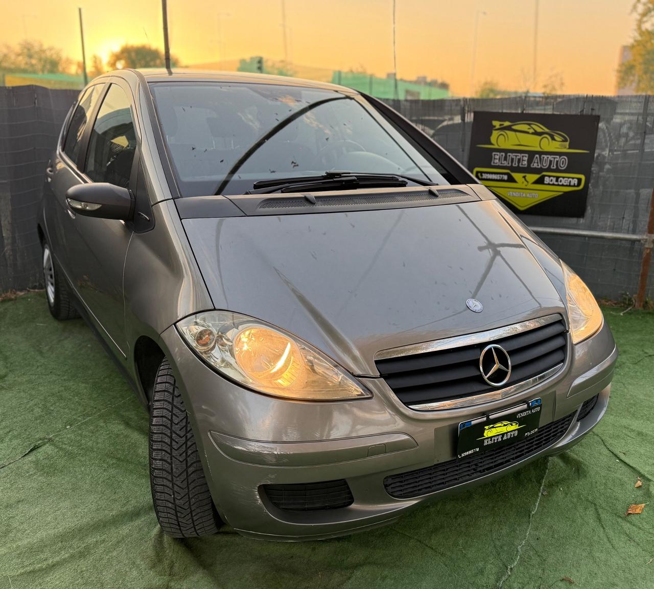 Mercedes CLASSE A 150 BENZINA NEOPATENTATI