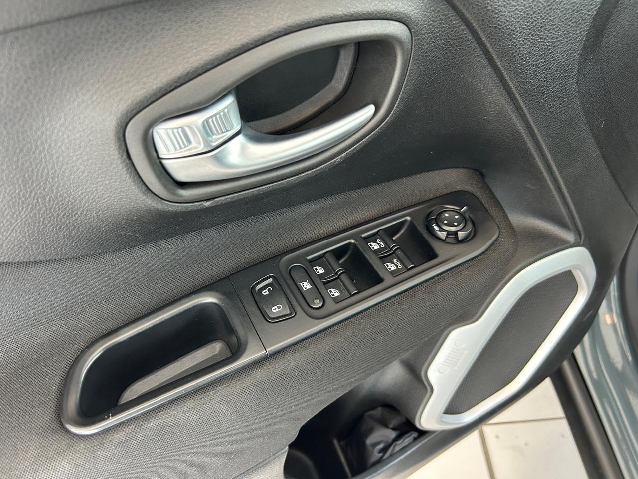 Jeep Renegade 1.4 T-Jet 120 CV GPL Longitude Neopatentati