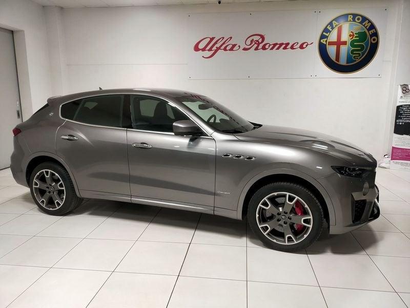 Maserati Levante 3.0 V6 AWD Gransport 350 CV