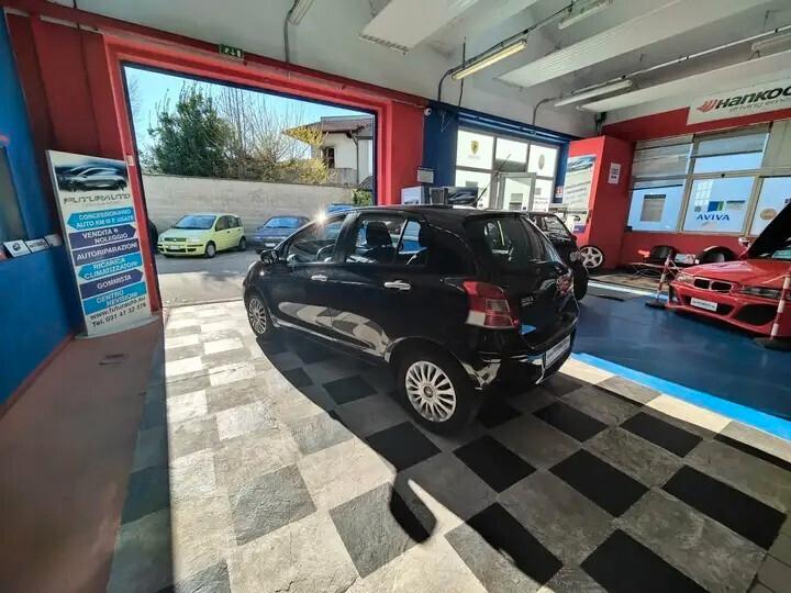 Toyota Yaris 1.3 5 porte M-MT Sol