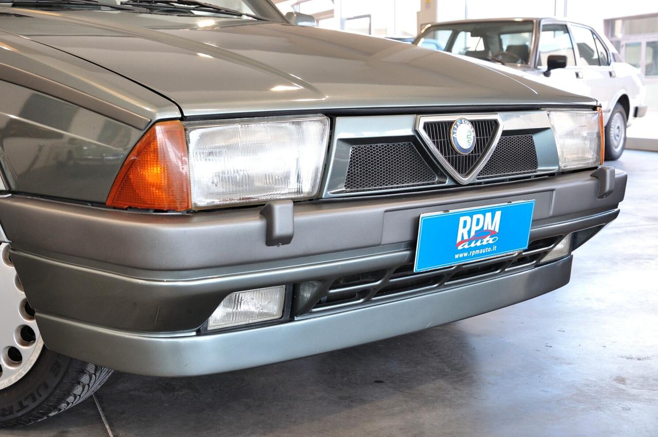 Alfa Romeo 75 2.0i TS 1a serie ASI CRS quadro arancio