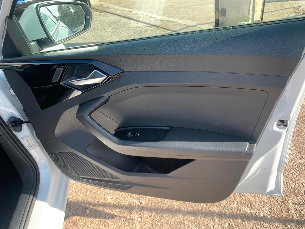 Audi A1 SPB 30 TFSI Admired - 2020