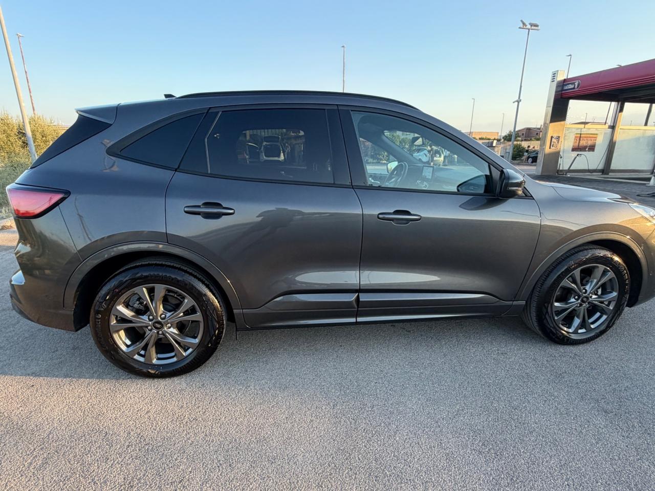 Ford Kuga 2.5 Plug In Hybrid 225 CV CVT 2WD ST-Line Design