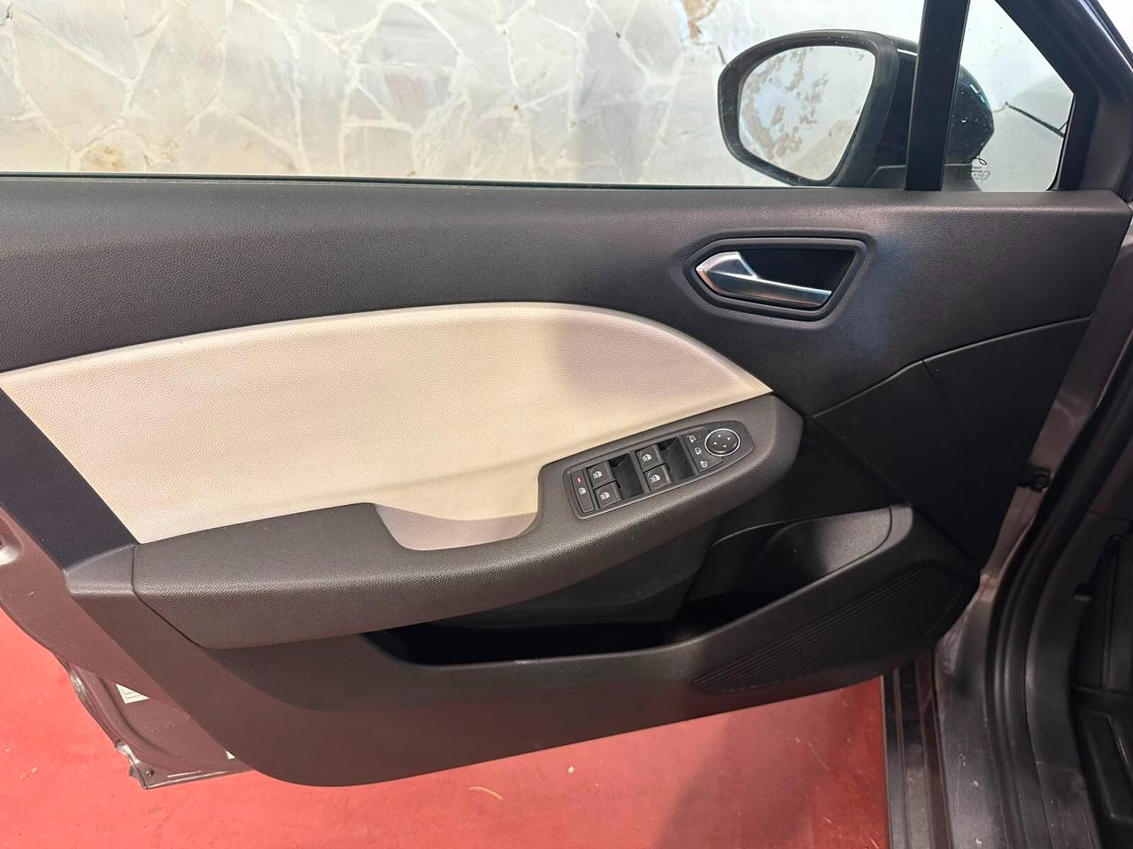 Renault Clio TCe 100 CV GPL 5 porte Techno