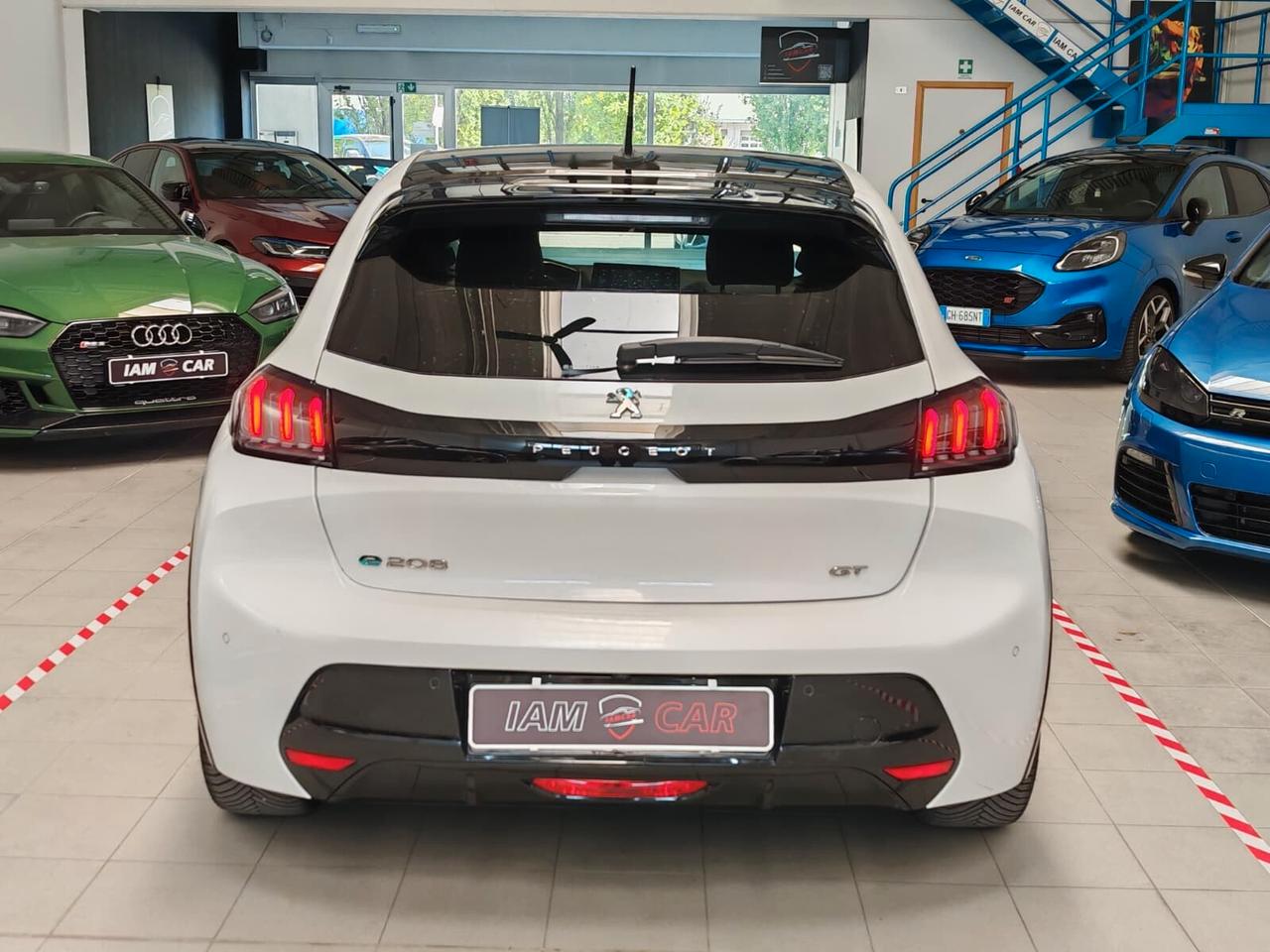 Peugeot 208 motore elettrico 136 CV 5 porte GT Pack