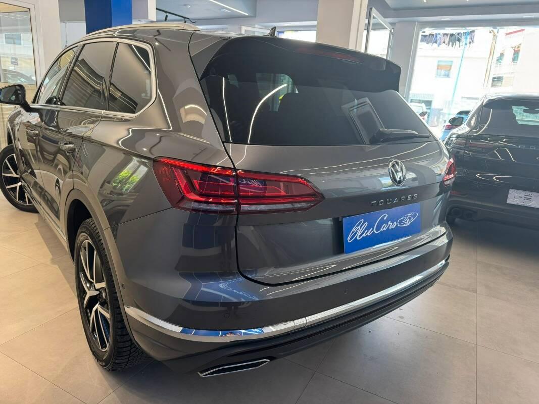 Volkswagen Touareg 3.0 V6 tdi Elegance 231cv tiptronic