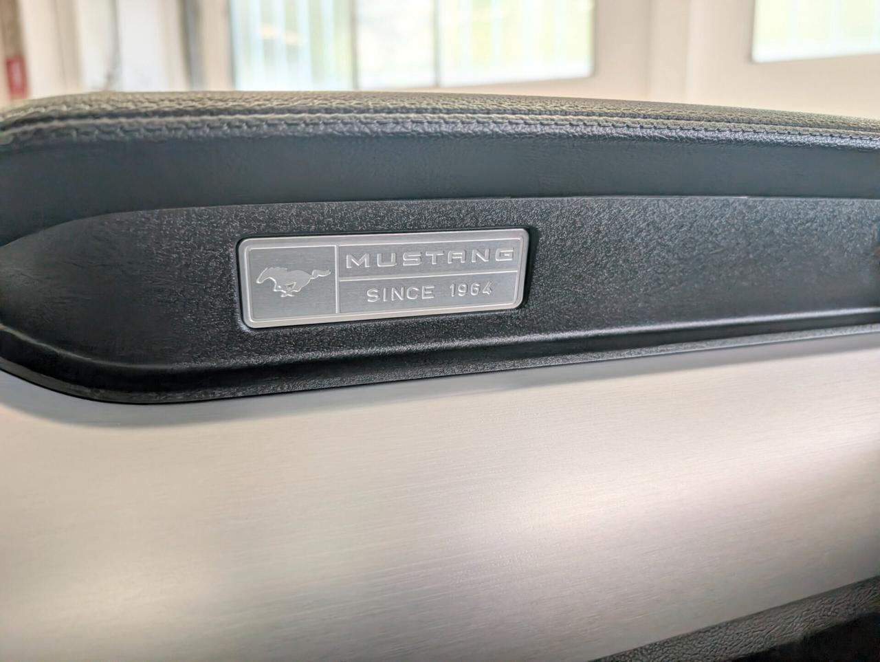 Ford Mustang Fastback 5.0 V8 TiVCT GT MANUALE