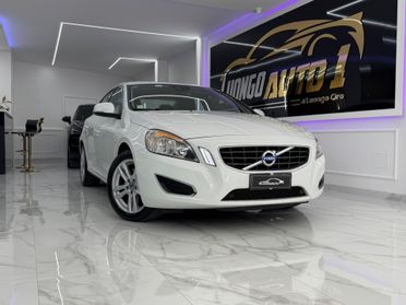 Volvo S60 D5 Geartronic Summum Full Optional