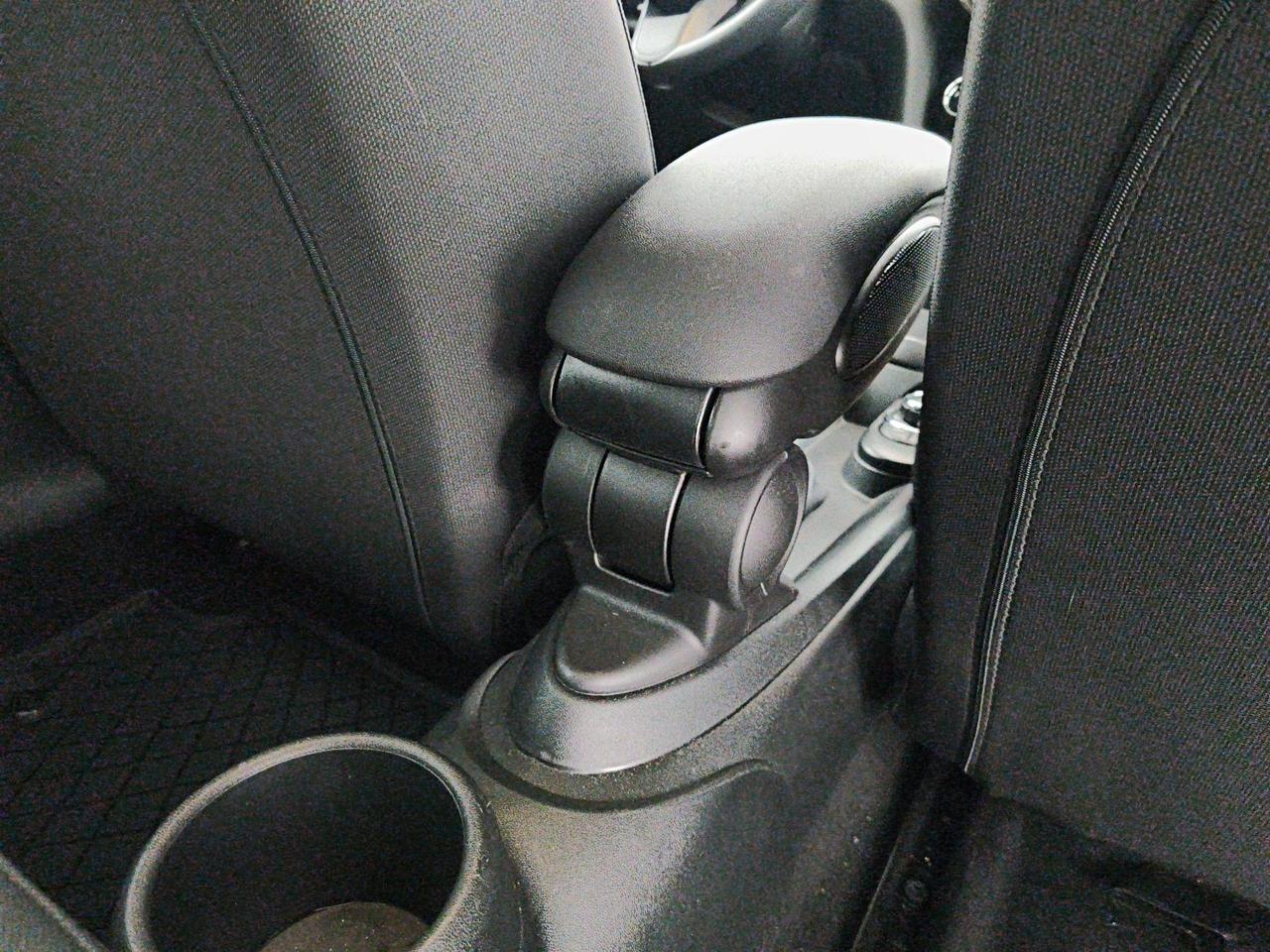 MINI Mini Cooper Camden 5 Porte