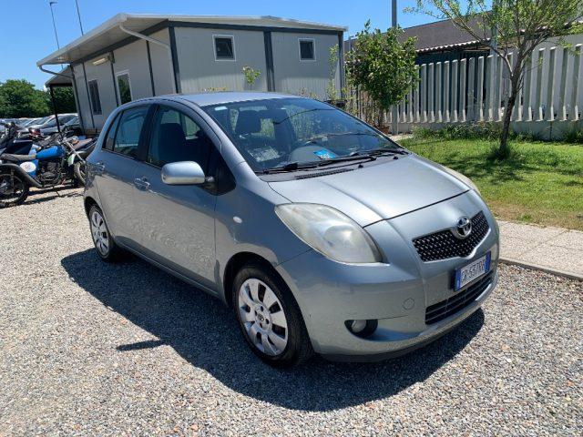TOYOTA Yaris 1.3 5 porte Sol