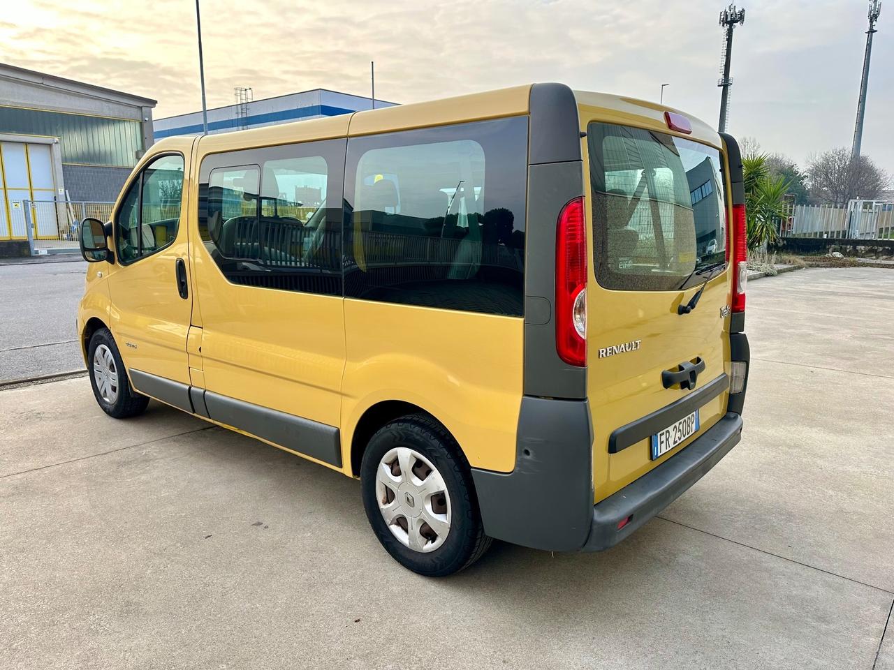 Renault Trafic T27 2.0 dCi/115 PC-TN Passenger Pack