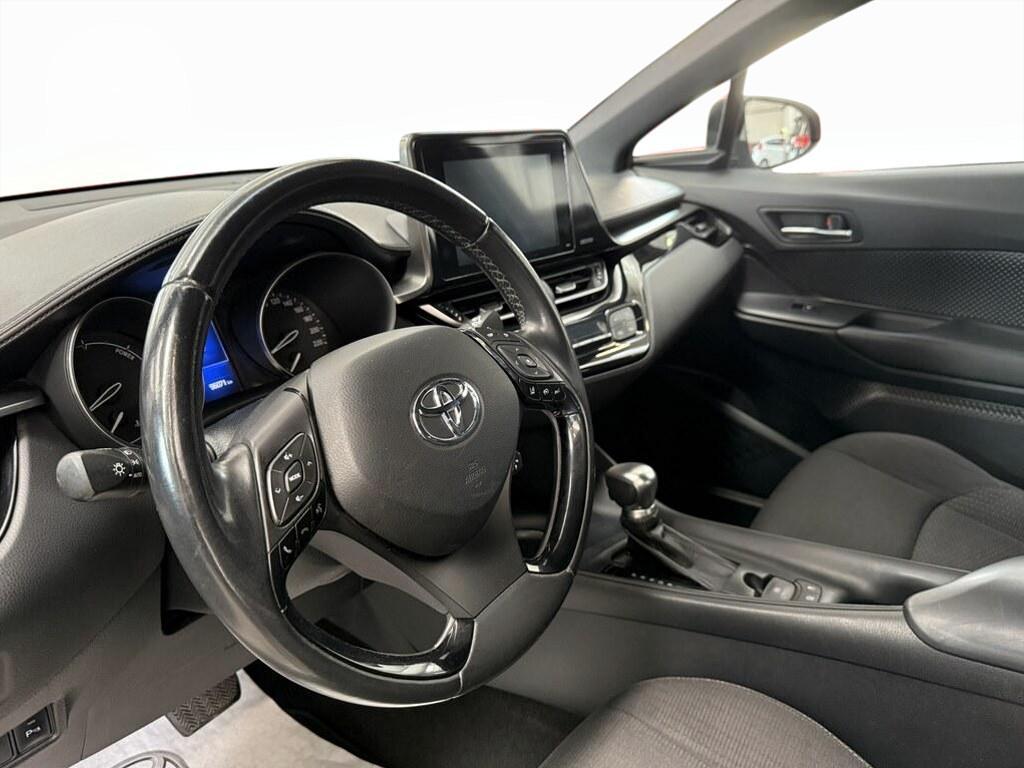 Toyota C-HR 5 Porte 1.8 Hybrid Active 2WD E-CVT