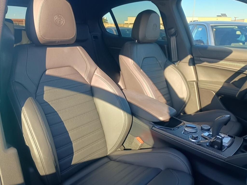 Alfa Romeo Stelvio 2.9 Bi-Turbo V6 520 CV AT8 Q4 Quadrifoglio