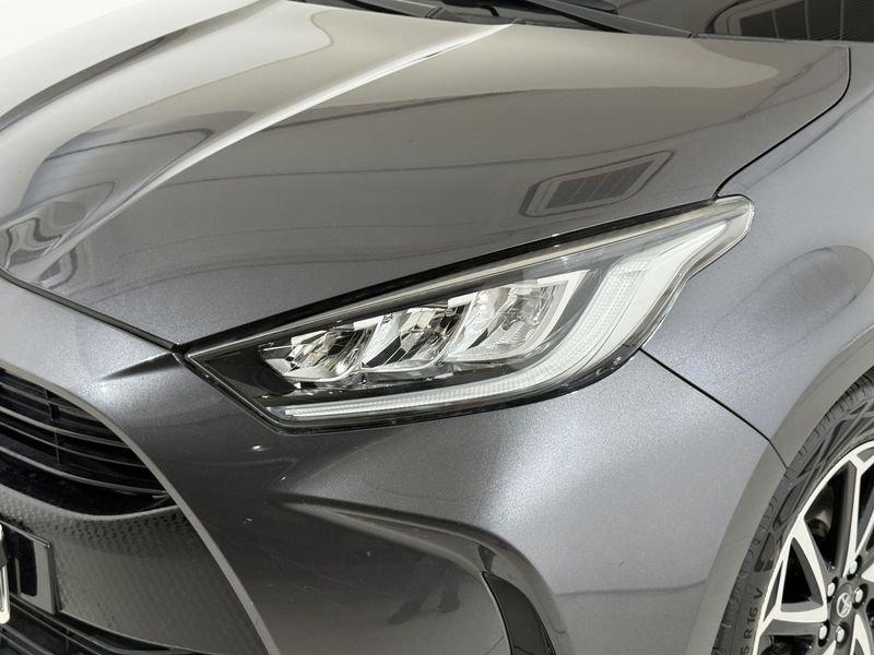 Toyota Yaris Hybrid Active MY22