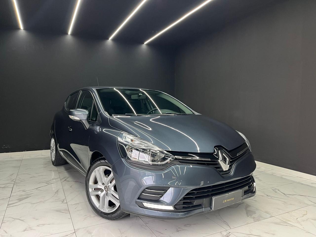 Renault Clio TCe 12V 75 CV 5 porte Generation OK NEOPATENTATI