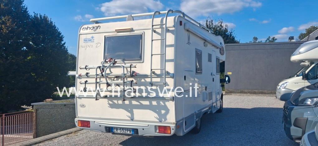 Elnagh Super D112G mansardato con ampio garage in coda
