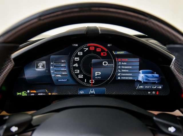Ferrari Roma Spider