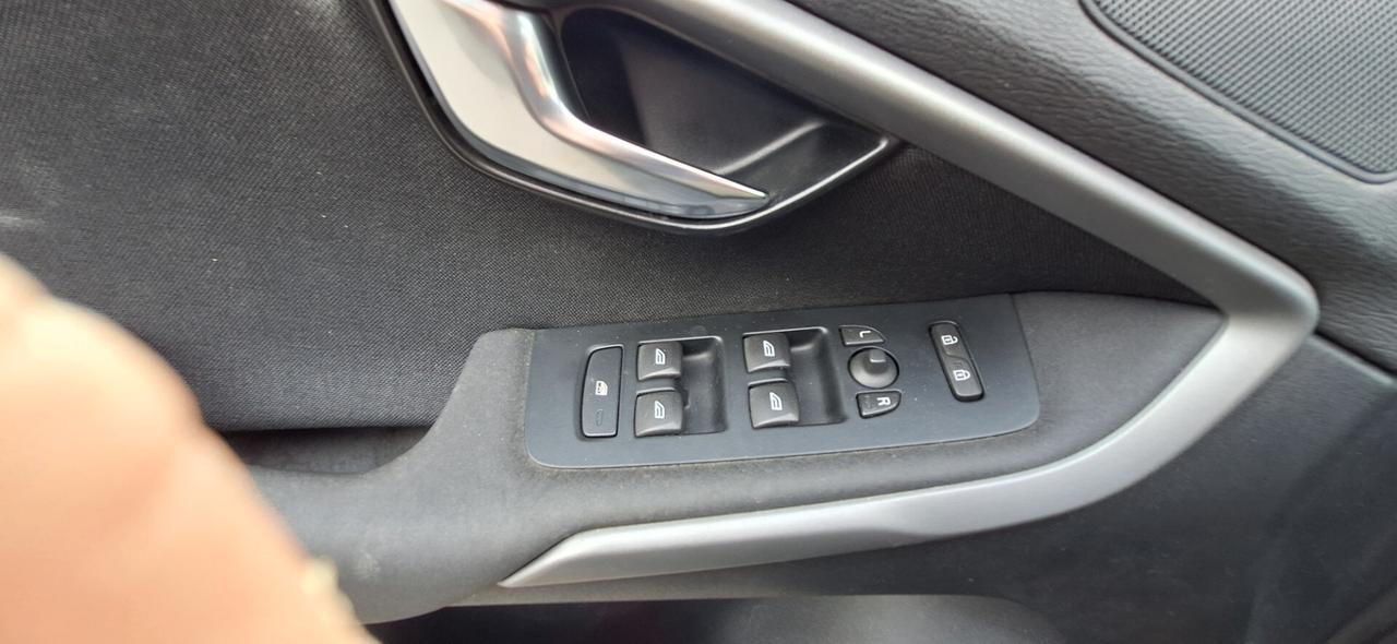 Volvo V40 D3 Kinetic