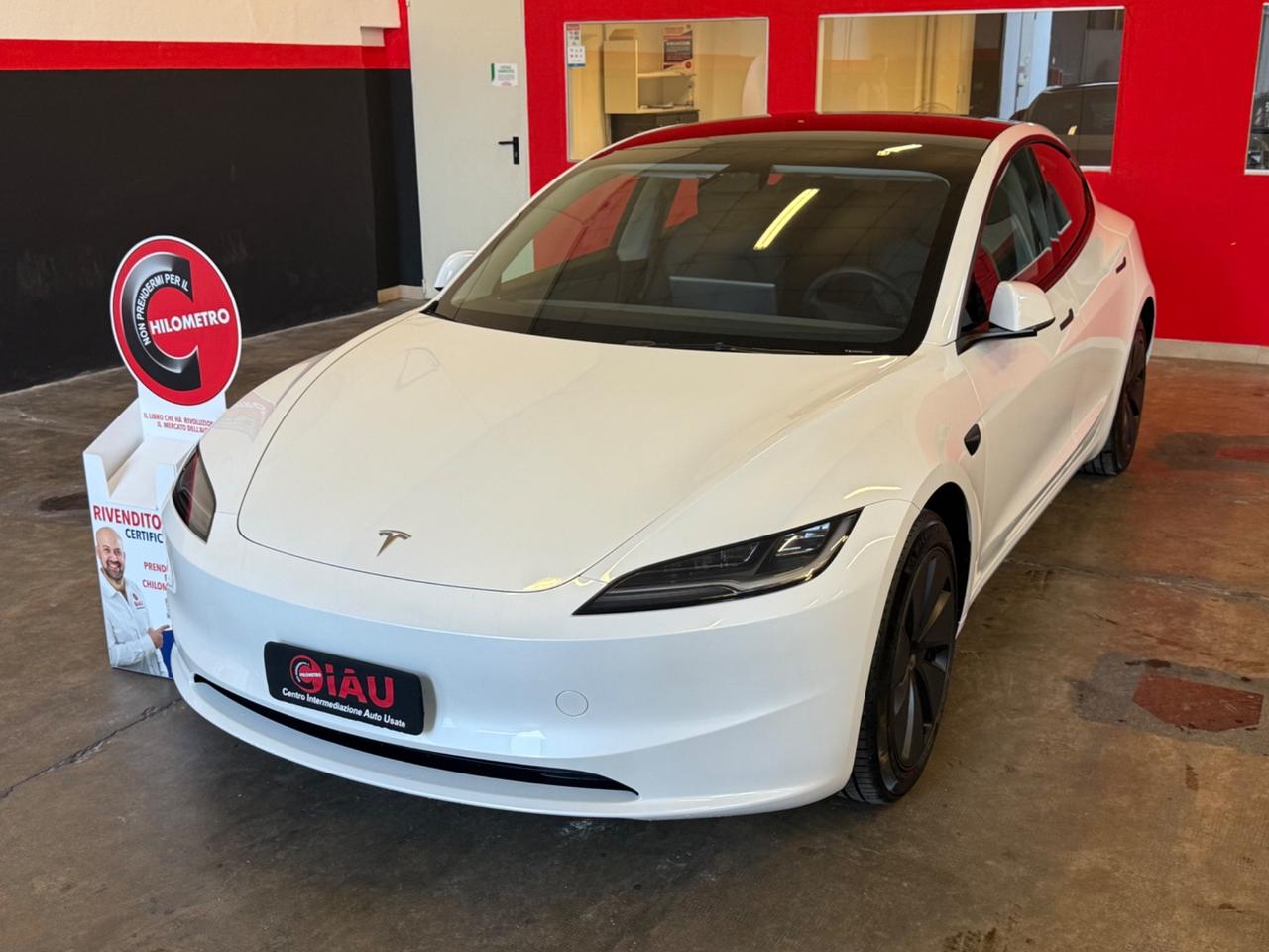 Tesla Model 3 NV35 RWD Premium