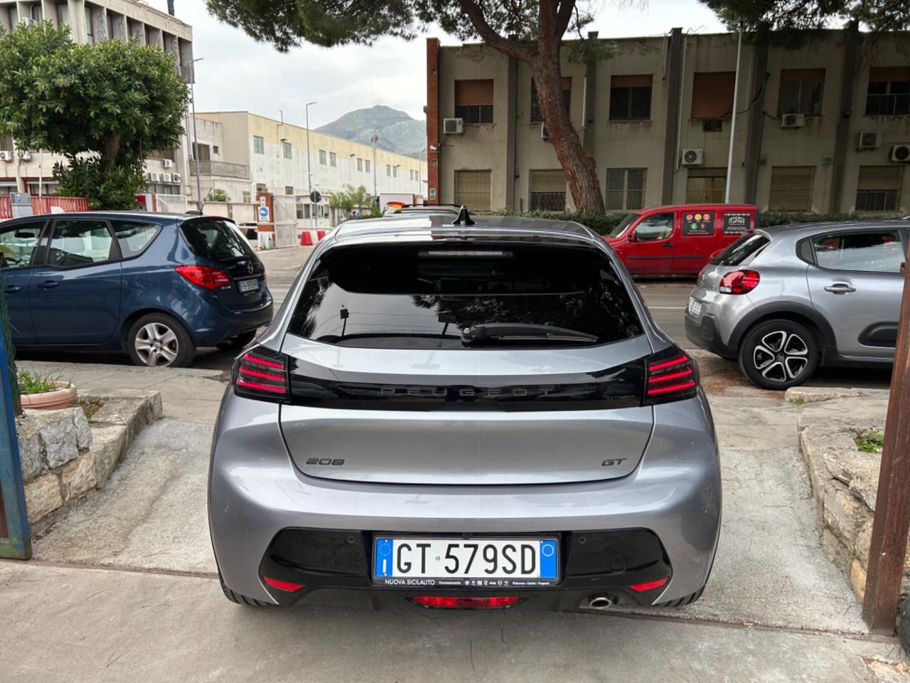 Peugeot 208 100 Stop&Start GT LINE