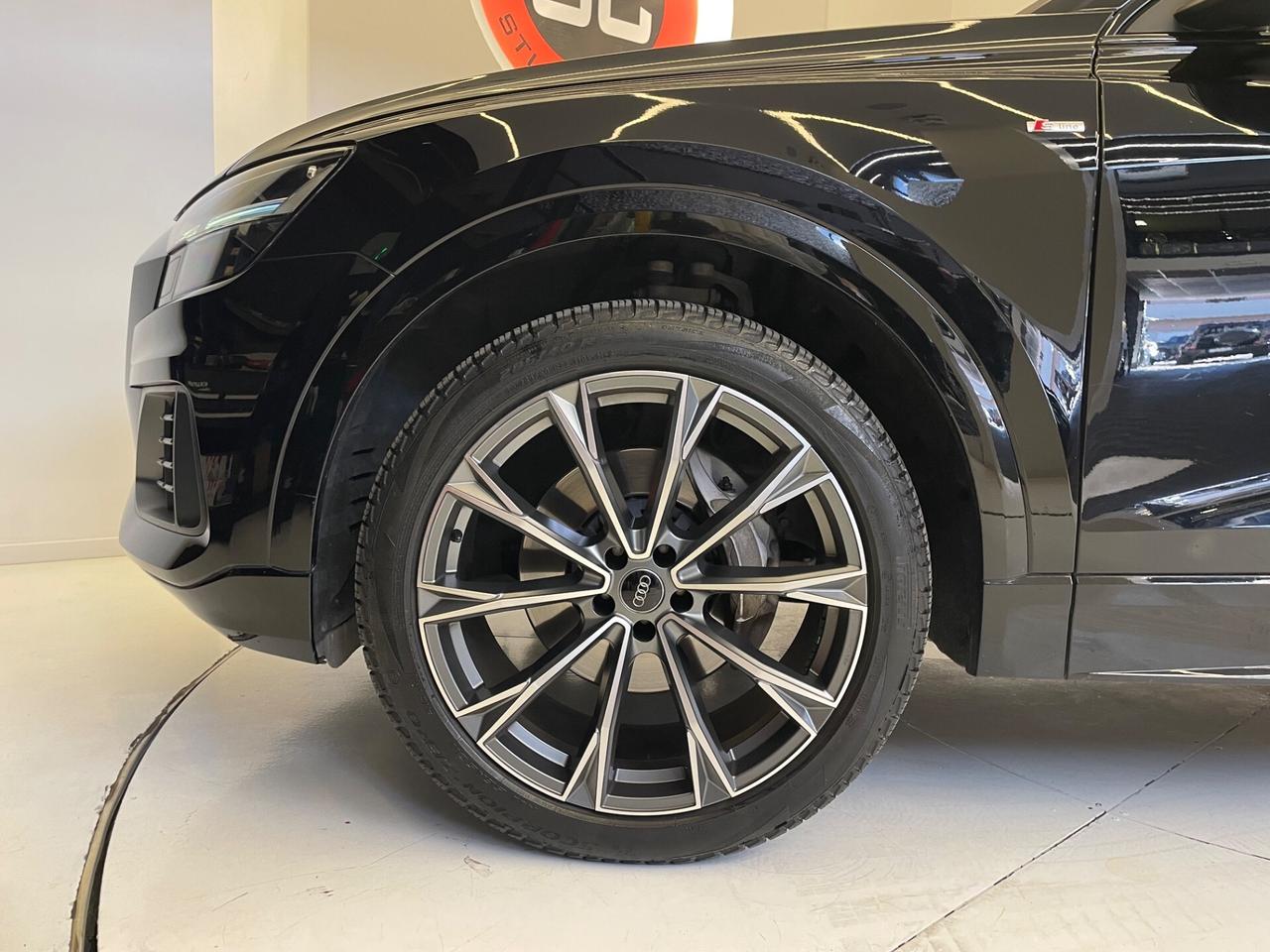 Audi Q8 50 TDI 286 CV quattro tiptronic Sport