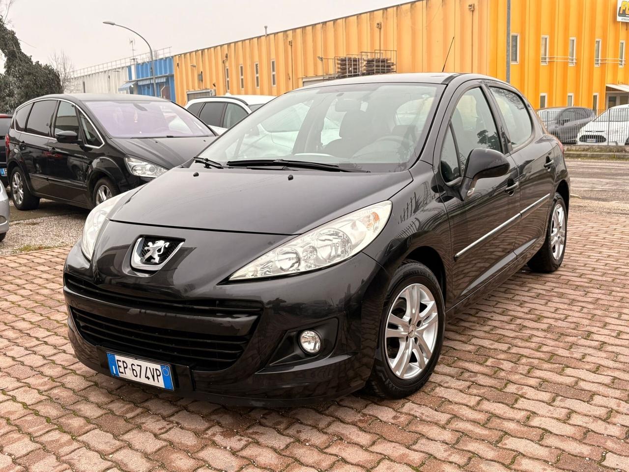 Peugeot 207 Plus 1.4 8V 75CV 5p. ECO GPL