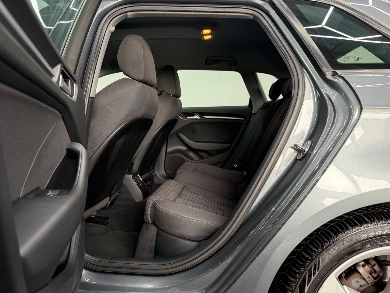 Audi A3 SPB 30 TDI Business