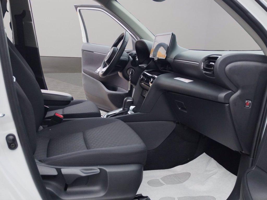 TOYOTA Yaris cross 1.5h active fwd 115cv e-cvt del 2025