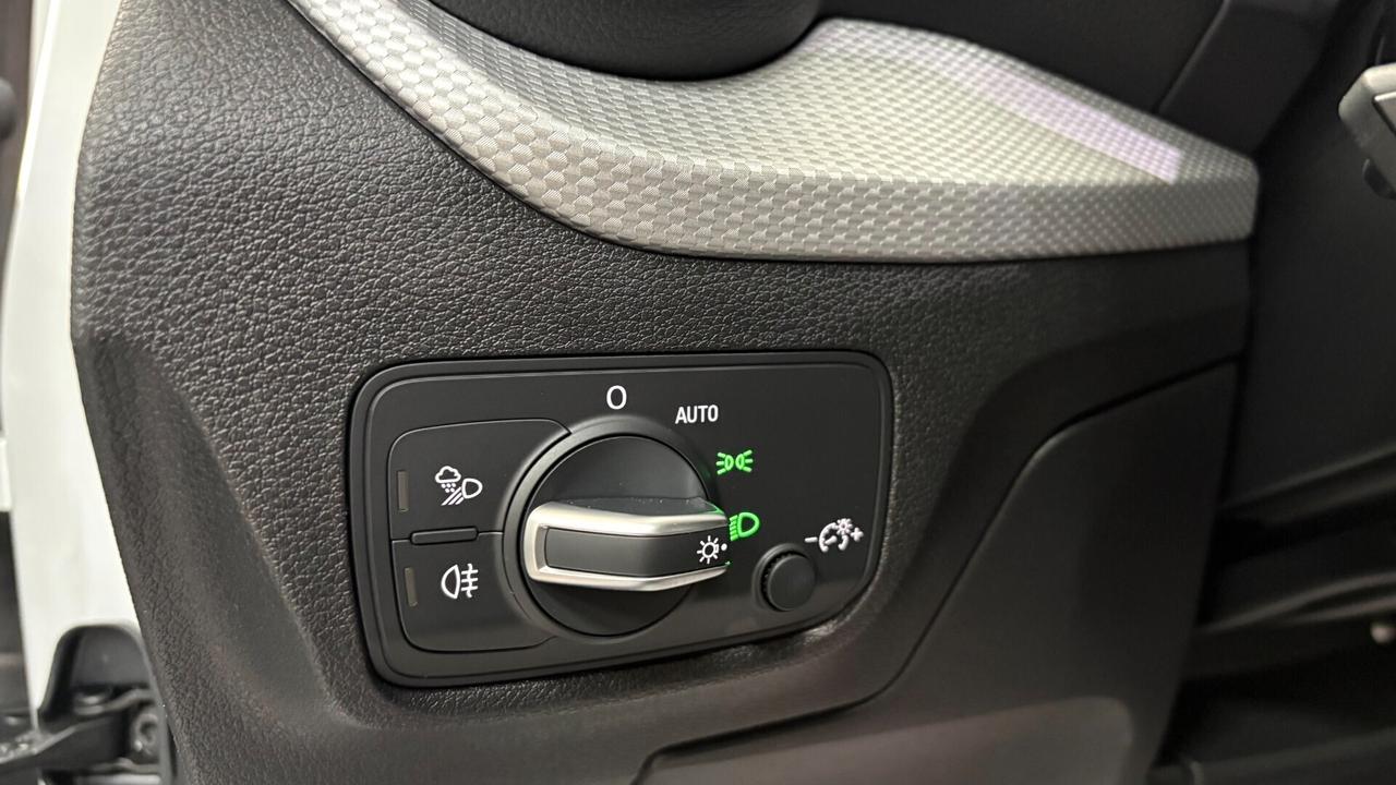 Audi Q2 35 2.0 TDI 150cv S line s-tronic Automatica ITALIANA