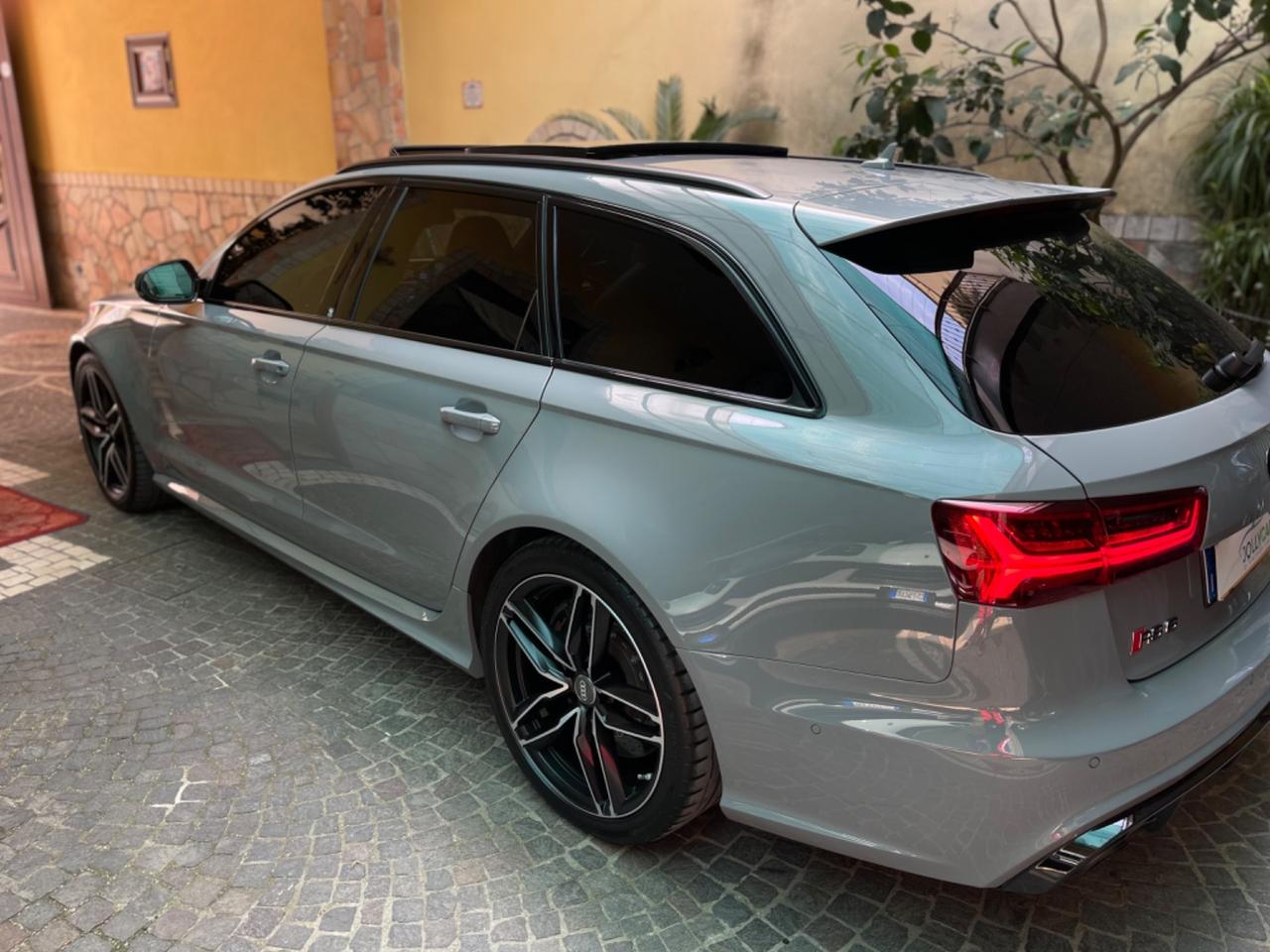 Audi RS 6 Avant 4.0 TFSI quattro CARBOCERAMICA