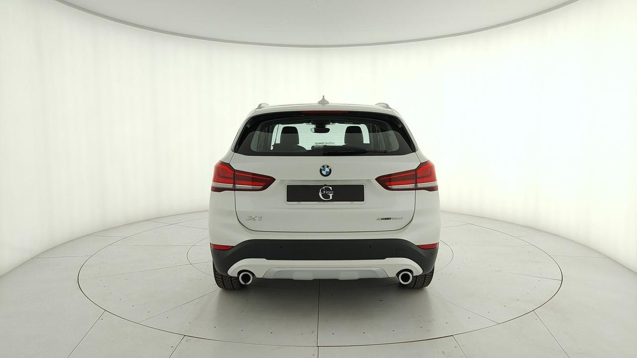 BMW X1 F48 2019 - X1 xdrive18d xLine auto