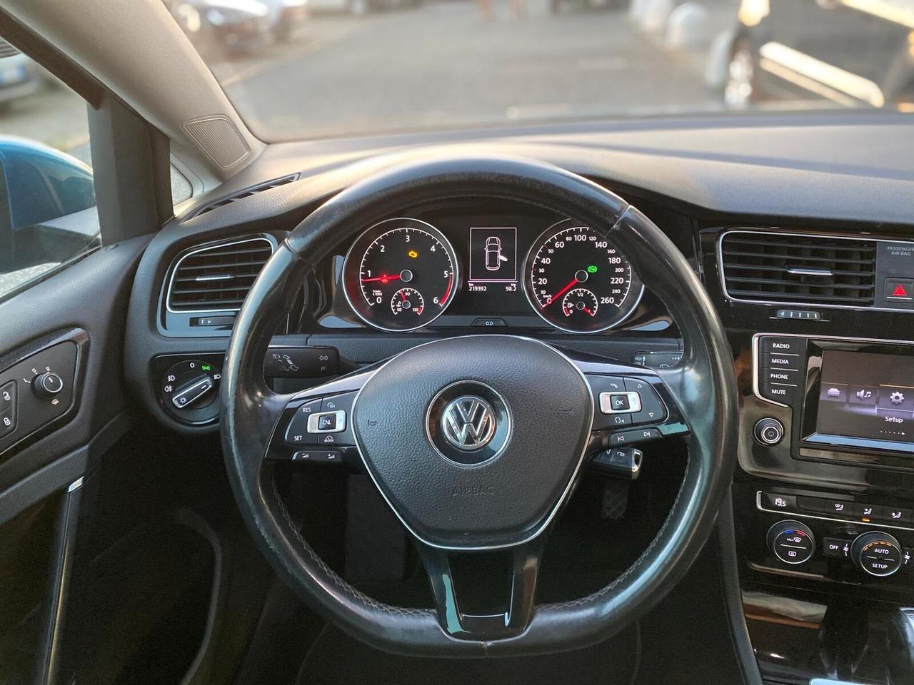 Volkswagen Golf 1.6 TDI DSG 3p. Highline BlueMotion Technology