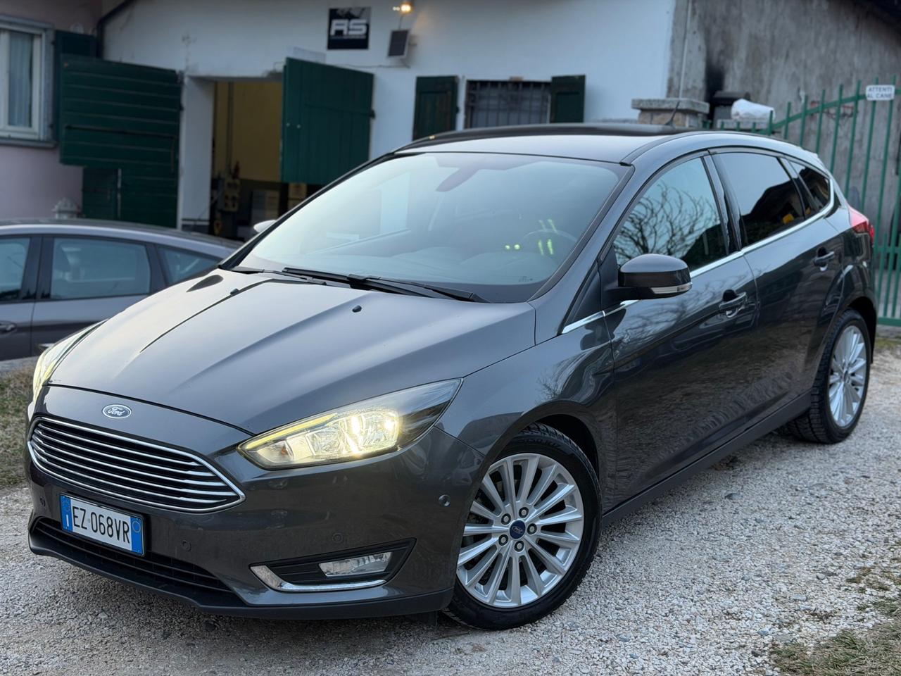 Ford FOCUS 1.6 120 CV TITANIUM KMCERT NAVI UNICOPR
