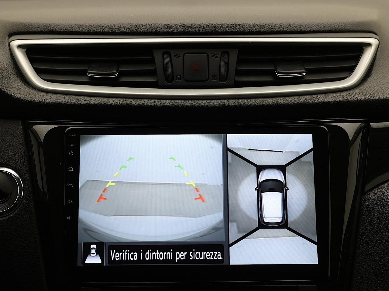 Nissan Qashqai 1.5 dCi N-Connecta-TETTO PANORAMICO