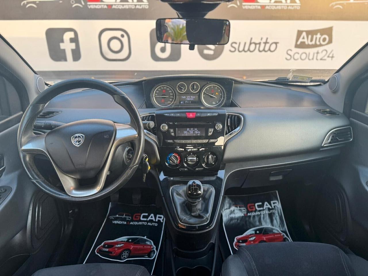 Lancia Ypsilon 1.2 69 CV 5 porte S&S Gold