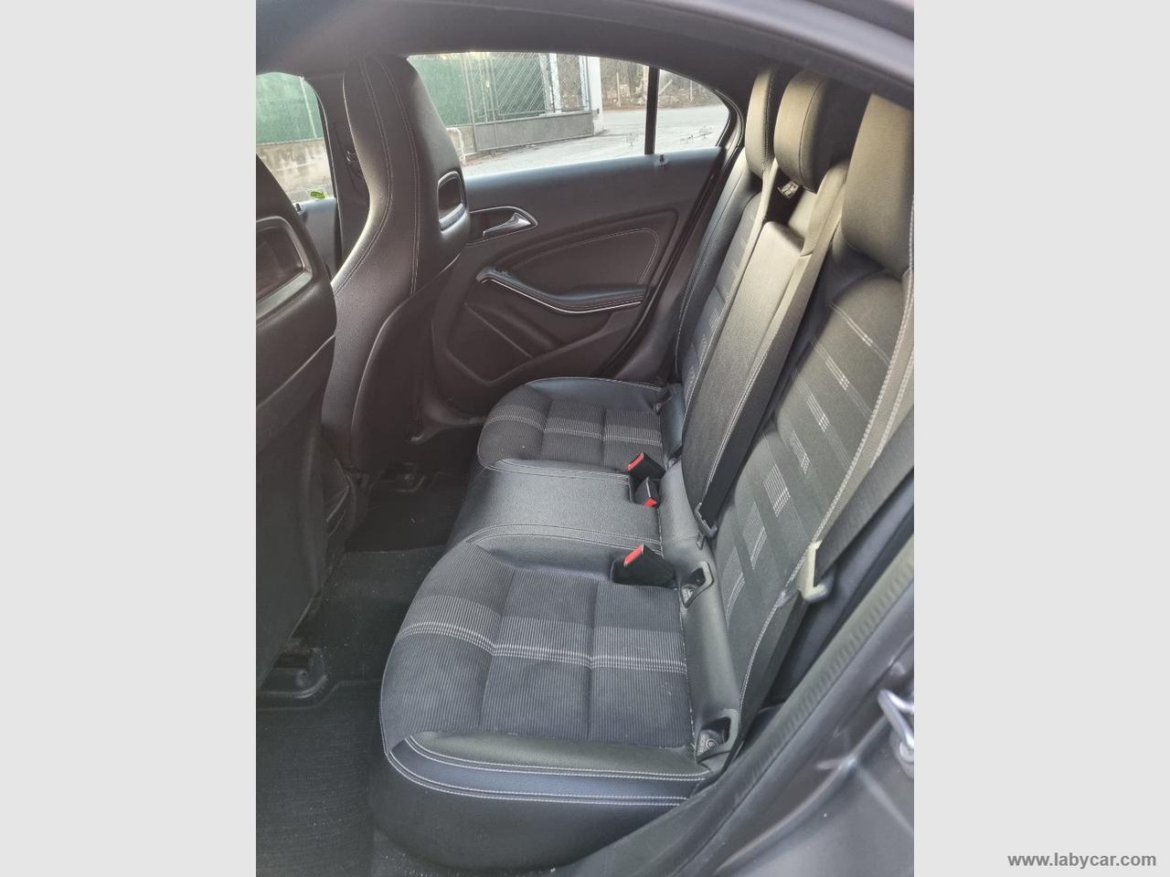 MERCEDES-BENZ A 180 d Automatic Sport